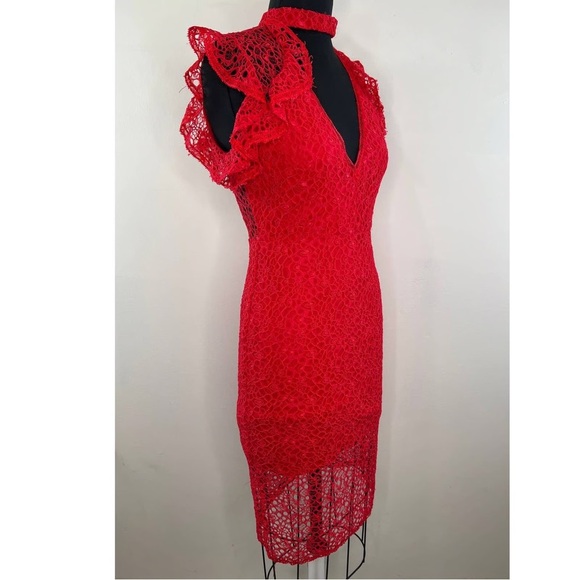 BNWT ALEXIS RED LACE DRESS size S - Picture 2 of 10